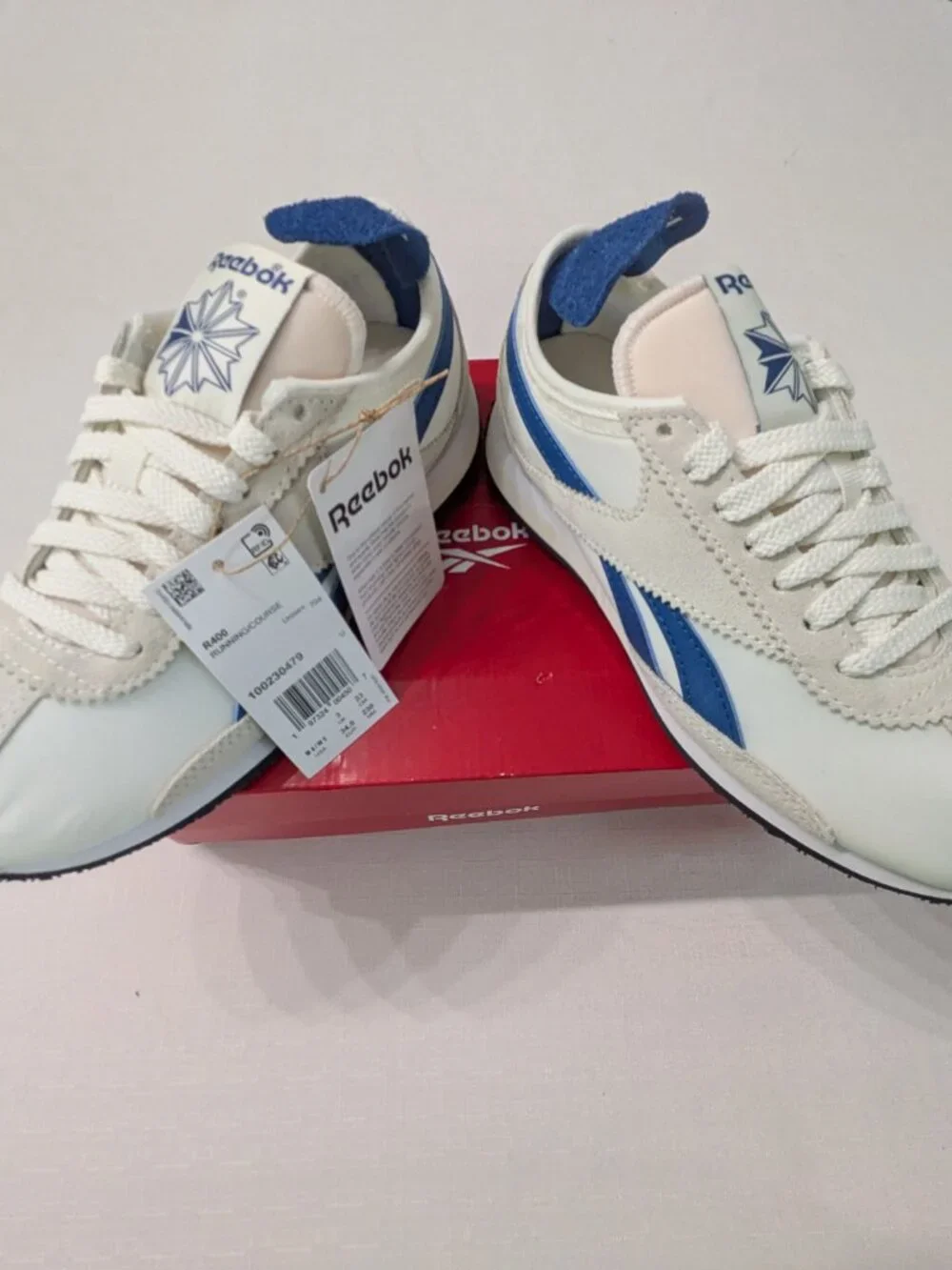 Reebok R400 Chalk/Chalk/Midnight Blue Women's Size 5